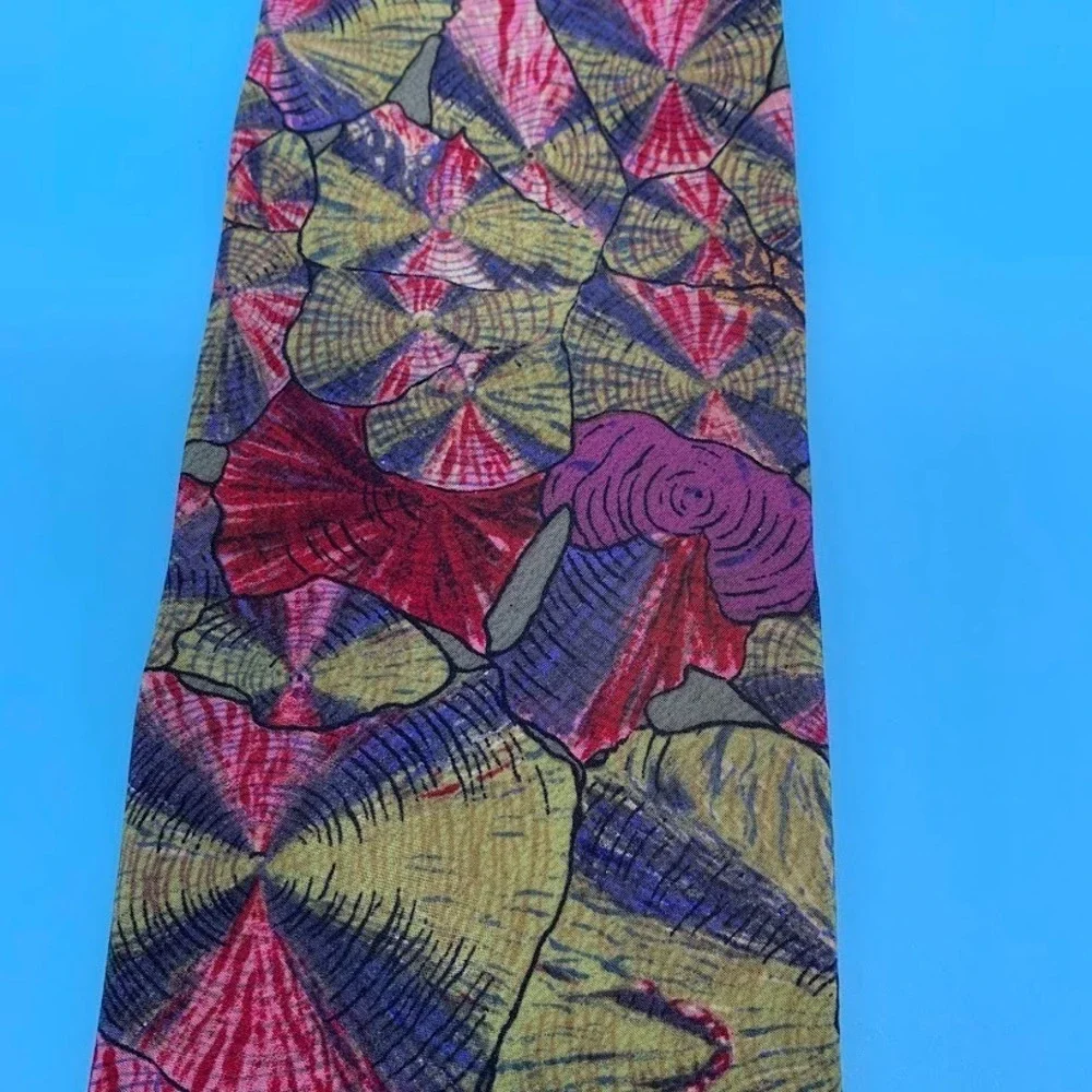 VTG Molecular Expressions Stonehenge Microscope Abstract Men's Classic Neck Tie